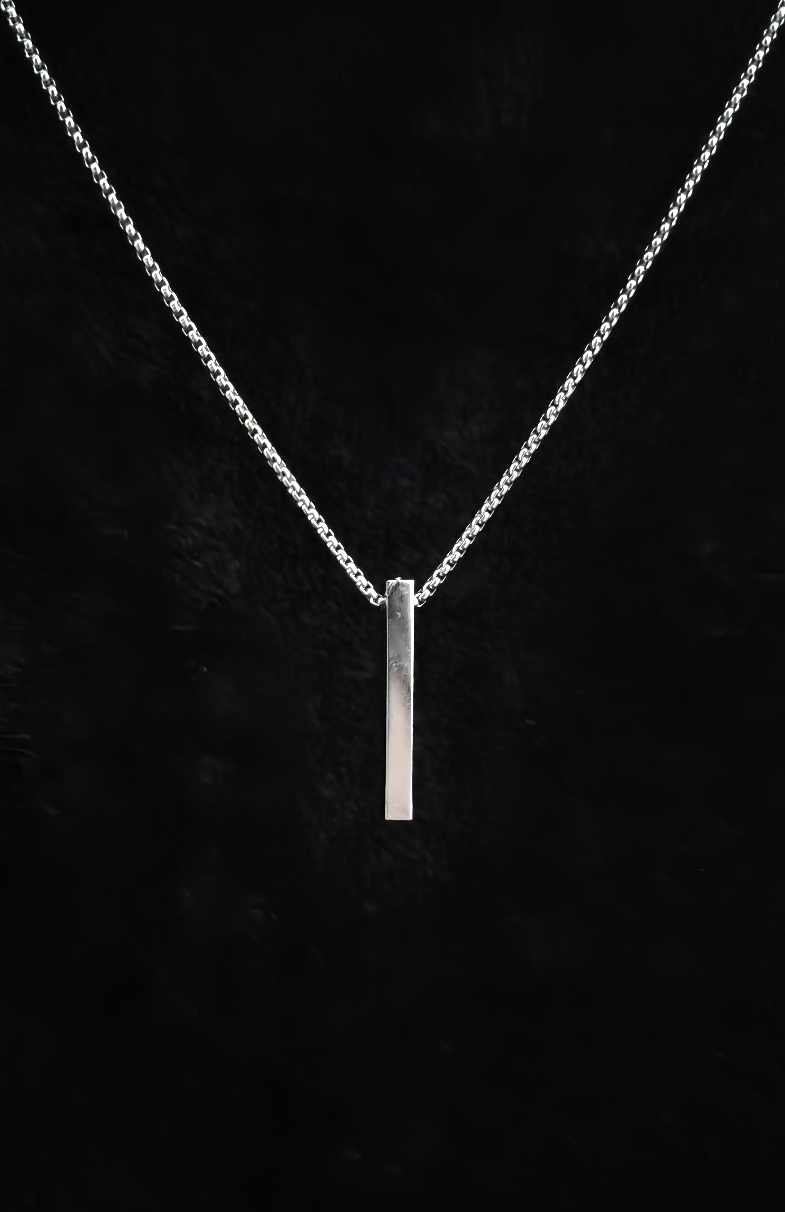 Bar Pendant With 22" Chain